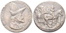 FERRARA
Giovanni VIII Paleologo (Imperatore di Bisanzio), 1425-1444. Medaglia 1438-1439 opus di A. Puccio Pisano detto Pisanello.
Æ gr. 340,60 mm 10...