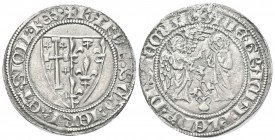 NAPOLI
Carlo II d’Angiò, 1285-1309. Saluto d’argento.
Ag gr. 3,22
Dr. KAROL SCD IERL ET SICIL REX. Stemma bipartito di Gerusalemme e Francia. Rv. A...