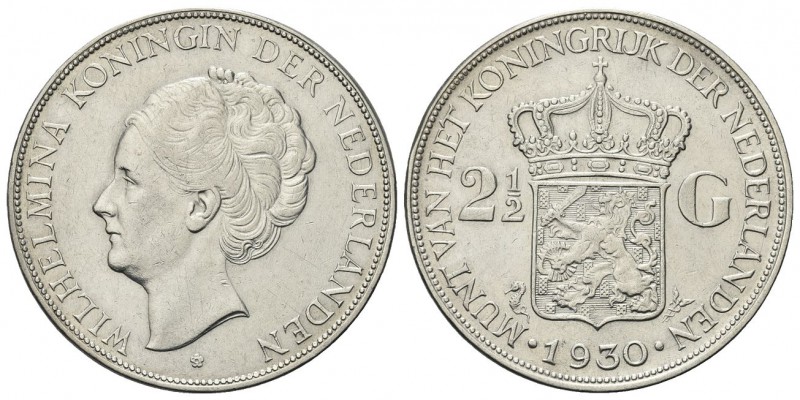 OLANDA
Guglielmina, 1890-1948. 2.1/2 Gulden 1930.
Ag 
Dr. Testa a s., con cap...
