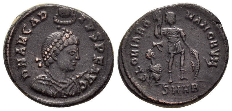 ARCADIUS.(383-408).Heraclea.Follis.

Obv : D N ARCAD-IVS P F AVG.
Diademed, drap...