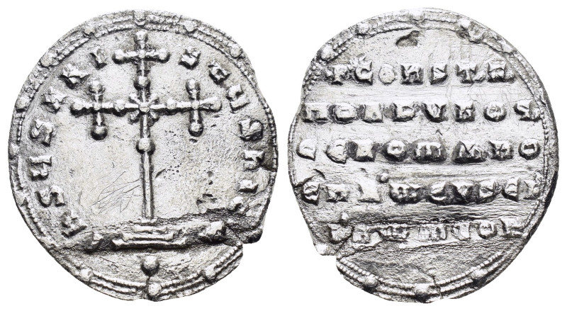 CONSTANTINE VII and ROMANUS I.(945-959).Constantinople.Miliaresion

Obv : IhSVS ...