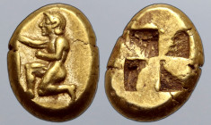 Mysia, Kyzikos EL Hekte. Circa 500-450 BC. Nude youth kneeling to left, holding [tunny by its tail] / Quadripartite incuse square. Von Fritze I 112; S...