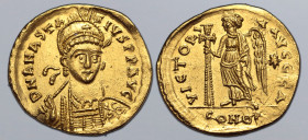 Anastasius I AV Solidus. Constantinople, AD 491-498. D N ANASTASIVS P P AVG, pearl-diademed, helmeted and cuirassed bust facing slightly to right, cro...