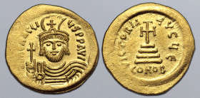 Heraclius AV Solidus. Constantinople, AD 610-613. ∂ N ҺЄRACLIЧS P P AVG, cuirassed bust facing, wearing plumed helmet and chlamys, holding cross in ri...