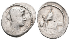 Q. Cassius Longinus (55 BC.) AR Denarius. 4.05g 21m