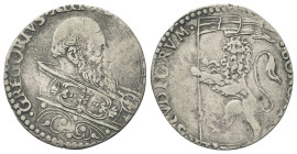 BOLOGNA
Gregorio XIII (Ugo Boncompagni), 1572-1585.
Bianco.
Ag gr. 3,96
Dr. GREGORIVS XIII PONT MAX. Busto a d., con piviale decorato da arabeschi...