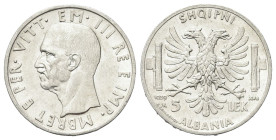 REGNO D’ALBANIA
Vittorio Emanuele III, 1939-1943.
5 Lek 1939 a. XVII Roma.
Ag 
Dr. Testa del sovrano rivolta a s.
Rv. Aquila araldica bicipite in...