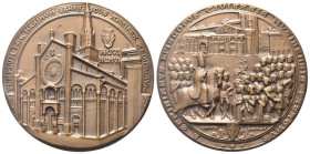 MODENA
Regnando Vittorio Emanuele III, 1900-1946. 
Grande medaglia 1906 opus G. Gualdi. 
Æ gr. 305,70 mm 87,0
Dr. TEMPLVM HOC MAXIMVM LANFRA - NCV...