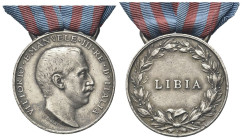REGNO D’ITALIA
Durante Vittorio Emanuele III, 1900-1943.
Medaglia 1912 commemorativa delle campagne militari in Libia, opus S. Johnson.
Ag gr. 16,6...