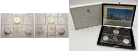 Trittico di monete in argento commemorative del Bimillenario della Morte Virgilio - 1981 - in cofanetto e scatola di Zecca

FDC

SPEDIZIONE IN TUT...