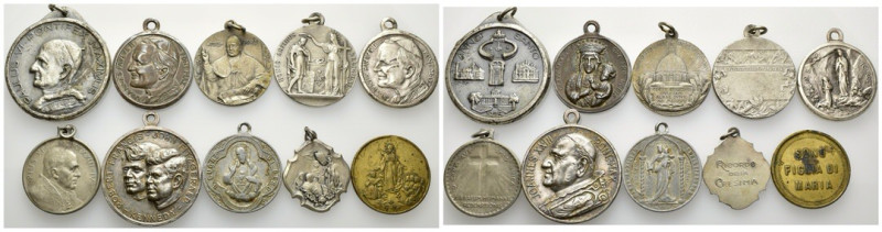 Medaglie Papali e religiose - lotto di 10 pezzi - anni, metalli e temi vari

B...