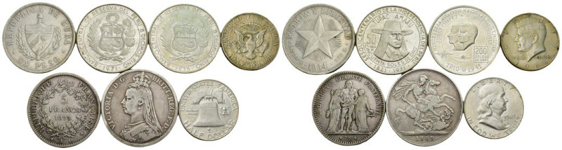 Lotto di 7 monete mondiali - anni e nominali vari - Ag.

MB+/SPL

SPEDIZIONE...