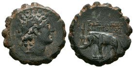 REINO SELEUCIDA, Antiochos VI. Ae21. (Ae. 5,36g/21mm). 281-261 d.C. Antioquía. (Seaby 2006). Anv: Cabeza radiada de Antiochos VI a derecha. Rev: Elefa...