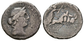GENS ANNIA. Denario. (Ar. 3,36g/18mm). 82-81 a.C. Hispania. (Crawford 366/2b; FFC 141). Anv: Busto diademado de Anna Perenna a derecha, alrededor leye...