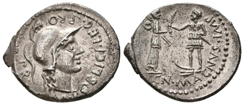 POMPEYO, el Grande. Denario. (Ar. 3,96g/22mm). 46-45 a.C. Hispania. (Crawford 46...