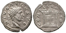 DIVO AUGUSTO. Antoniniano. (Ar. 3,81g/22mm). 250-251 d.C. (Acuñado bajo nombre de Trajano Decio). Roma. (RIC 78). Anv: Cabeza radiada de Augusto a der...