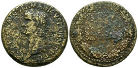 CALIGULA. Sestercio. (Ae. 22,01g/34mm). 37-38 d.C. Roma. (RIC 37). Anv: Busto laureado de Calígula a izquierda, alrededor leyenda: C CAESAR AVG GERMAN...