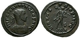 PROBO. Antoniniano. (Ar. 3,93g/24mm). 280 d.C. Siscia. (RIC 814 variante de anverso). Anv: Busto radiado y con coraza de Probo a derecha, alrededor le...