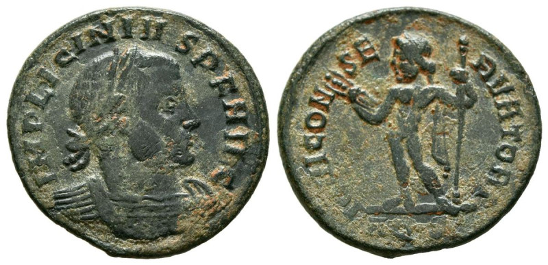 LICINIO I. Nummus. (Ae. 3,21g/20mm). 317 d.C. Aquileia. (RIC 6). Anv: Busto laur...