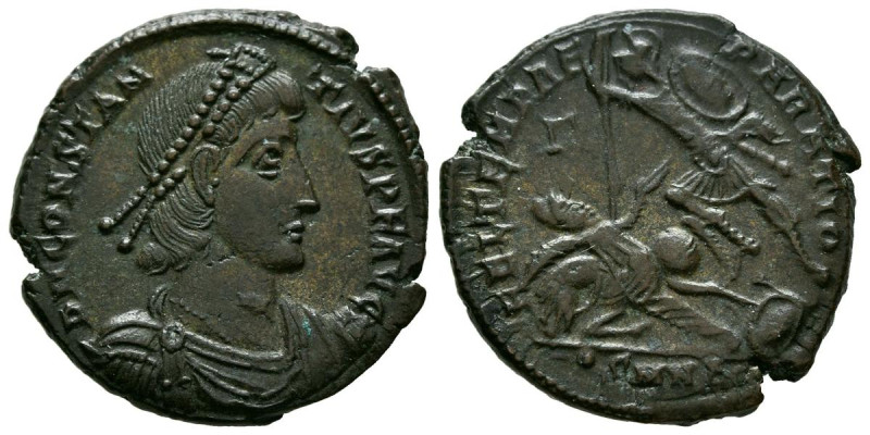 CONSTANCIO II. Follis. (Ae. 6,21g/24mm). 351-355 d.C. Nicomedia. (RIC 86). Anv: ...