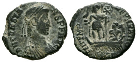 CONSTANTE. Ae18. (Ae. 2,41g/18mm). 348-350 d.C. Ceca no visible. (¿RIC?). Anv: Busto diademado, drapeado y con coraza de Constante a derecha, alrededo...