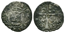 JAIME II (1291-1327). Dinero. (Ve. 0,43g/13mm). Barcelona. (Cru-344.1). Anv: Efigie coronada de Jaime II a izquierda, alrededor leyenda: IACOBUS REX. ...