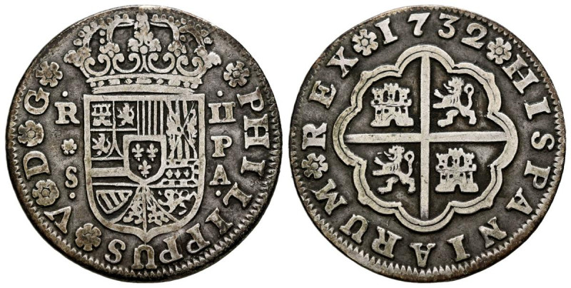 FELIPE V (1700-1746). 2 Reales. (Ar. 5,58g /27mm). 1732. Sevilla PA. (Cal-2019-9...