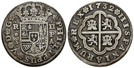 FELIPE V (1700-1746). 2 Reales. (Ar. 5,58g /27mm). 1732. Sevilla PA. (Cal-2019-988). MBC.