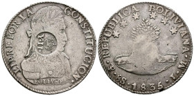 ISABEL II (1833-1868). 1 Peso (Ar. 26,79g/39mm). 1835. Potosí LM. Sobre pieza original de 8 Soles. (Cal-2019-668). Resello Y II (De Mey 1001). MBC/MBC...