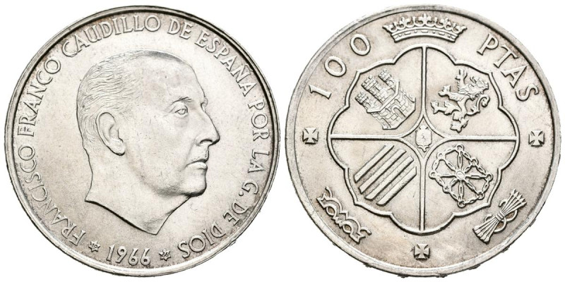 ESTADO ESPAÑOL (1936-1975). 100 pesetas. (Ar. 18.89g/34mm). 1966 *19-66. Madrid....