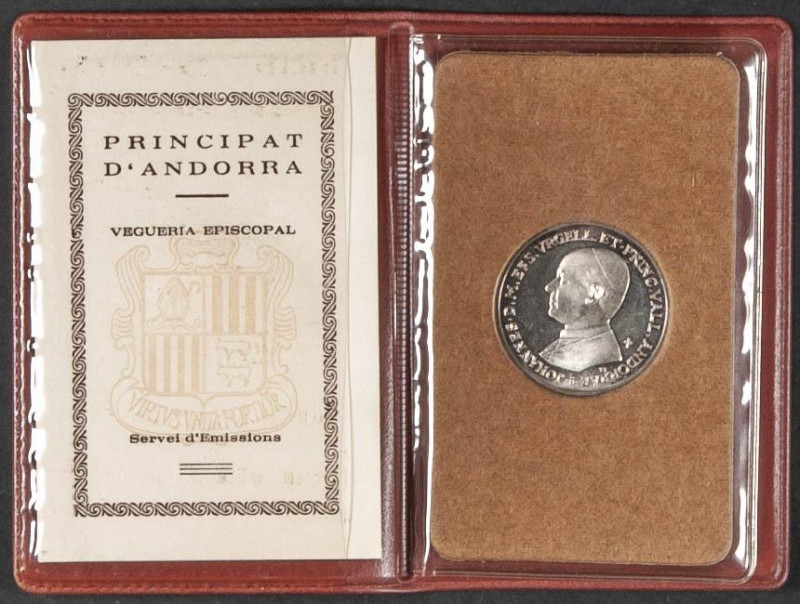 ANDORRA. 1/2 Escut (Ar. 12,5g/30mm). 1980. Johannes Bisbe D'Urgell. Leyenda en l...