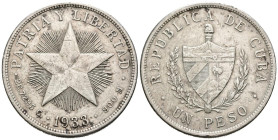 CUBA. 1 Peso. (Ar. 26,64g/38mm). 1933. (Km#15.2). MBC.