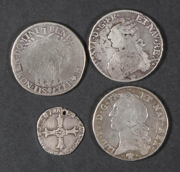 FRANCIA. Interesante conjunto de 4 monedas en plata, 3 de ellas de 1 Ecu acuñado...