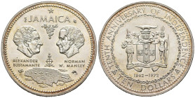JAMAICA. 10 Dollars (Ar. 49,42g/45mm). 1972. Décimo Aniversario de la Independencia. (Km#60). SC.