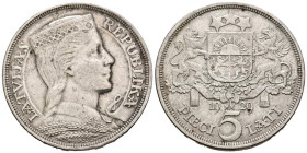 LETONIA. 5 Lati. (Ar. 24,99g /37mm). 1929. Primera República (1918-1940). (Km#9). MBC+.