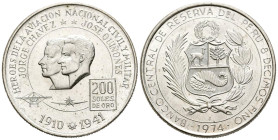 PERÚ. 200 Soles. (Ar. 21.89g/37mm). 1974. Héroes de la Aviación Jorge Chávez y José Quiñones. (Km#262). EBC