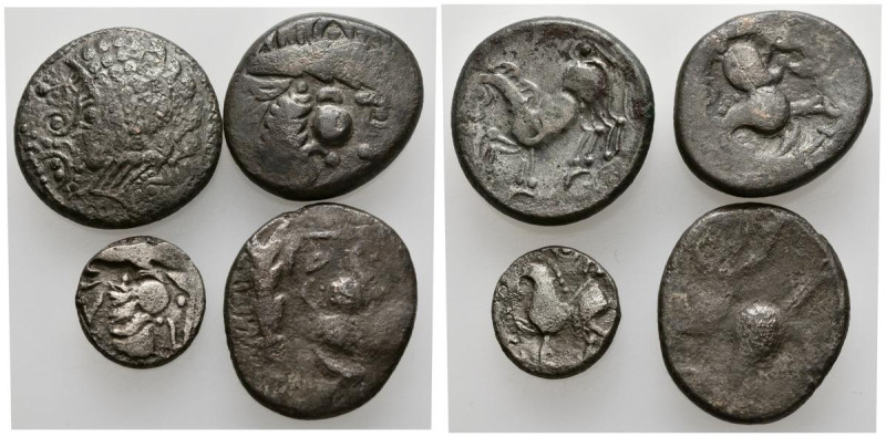 GRECIA ANTIGUA. Conjunto de 4 monedas de plata de distintos módulos de imitación...