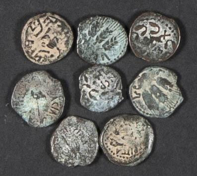 GRECIA ANTIGUA. Lote compuesto por 8 Prutah de distintos procuradores romanos. A...