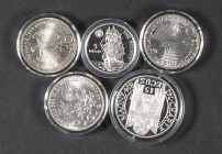MONEDA EXTRANJERAS. Bonito conjunto de 5 monedas de plata de diferentes paises y módulos: 3 de 10 Marcos alemanes, 1 de 100 Francs o 15 Ecus franceses...