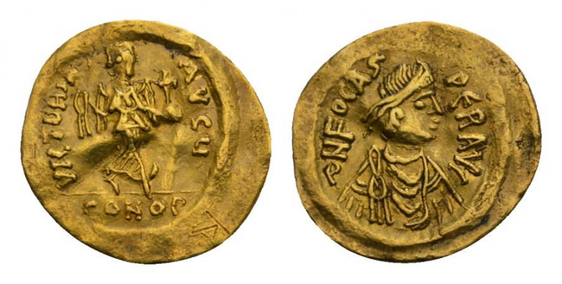 PHOCAS (602-610). Gold Semissis. Constantinople. Obv: D N FOCAS PER AVC. Diademe...