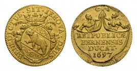 Schweiz / Switzerland /Suisse Bern, Stadt . AV Dukat 1697 (21 mm, 3.48 g). Av. Gekröntes Berner Wappen. Die Umschrift ist über dem Wappen durchgehend....