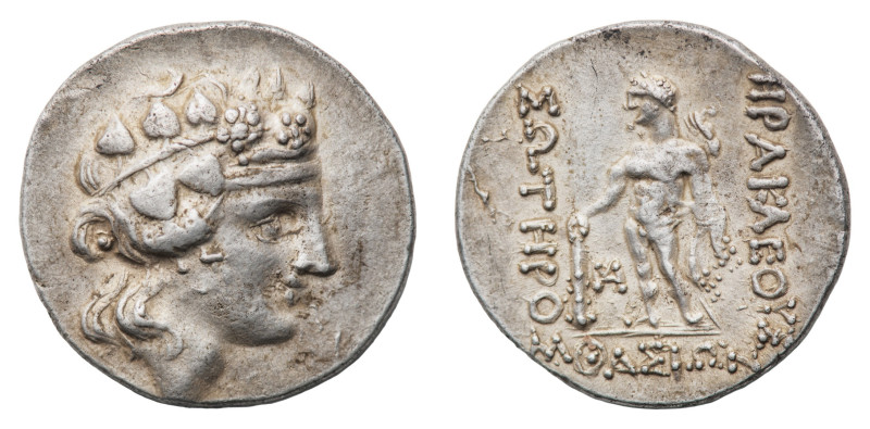 Thasos - Tetradrachm circa 148-90/80 BC - Obverse: Head of youthful Dionysos to ...