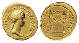 Antonia Minor mother of Claudius (died 37 AD) - Aureus 41-45 AD, struck under Claudius - Mint: Rome - Obverse: Draped bust right, wearing wreath of co...