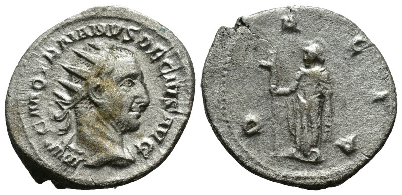 (Silver, 4.00g 21mm)

Trajan decius