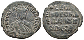 (Bronze, 5.44g 26mm)

BYZANTINE EMPIRE. Leo VI, 886-912. Æ follis.Constantinople