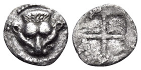 MACEDON. Akanthos. Circa 500-470 BC. Obol (Silver, 9 mm, 0.34 g). Head and neck of lioness seen from above. Rev. Quadripartite incuse square. BMFA 525...