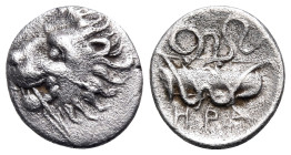 THESSALY. Herakleia Trachineia. Circa 370-344 BC. Obol (Silver, 10,5 mm, 0.72 g, 1 h). Head of lion to left, with spear in mouth. Rev. ΗΡΑ quiver with...
