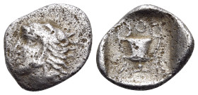 AKARNANIA. Uncertain mint. Circa 420-380 BC. Diobol (Silver, 11 mm, 0.68 g, 3 h). Head of youthful Herakles to left, wearing lion's skin headdress. Re...