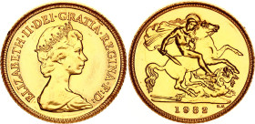 Great Britain 1/2 Sovereign 1982