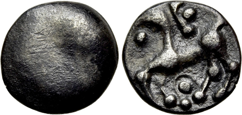 CENTRAL EUROPE. Boii. Obol (1st century BC). Type "Roseldorf II". 

Obv: Plain...